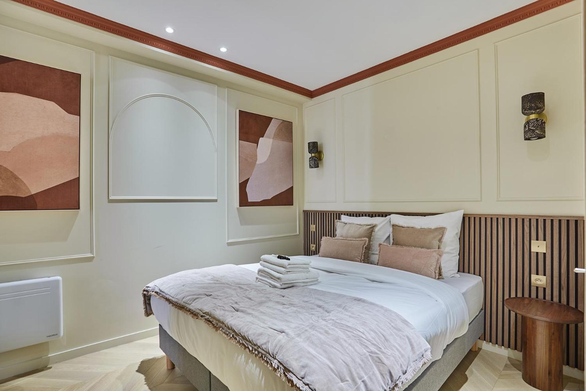 3 Bedrooms Center Of By Prestige